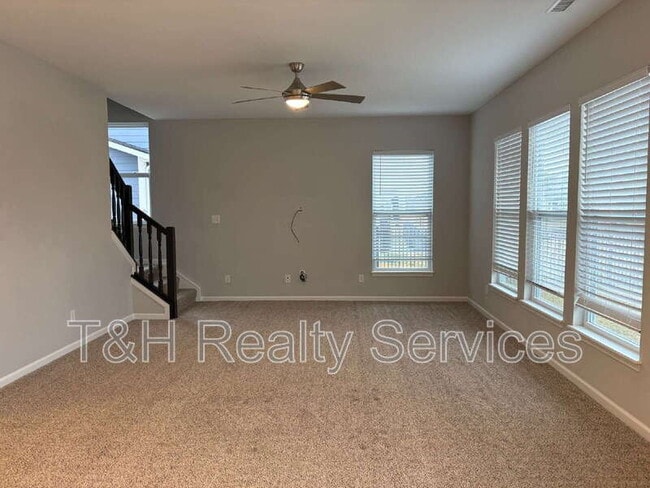 Building Photo - 19195 Horsewood Dr