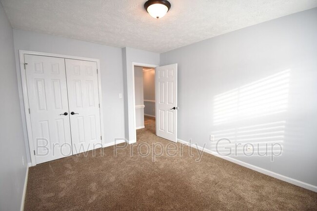 Building Photo - 5624 Middlefield Pl