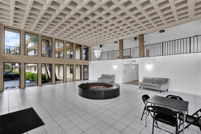 Building Photo - 9355 SW 8th St