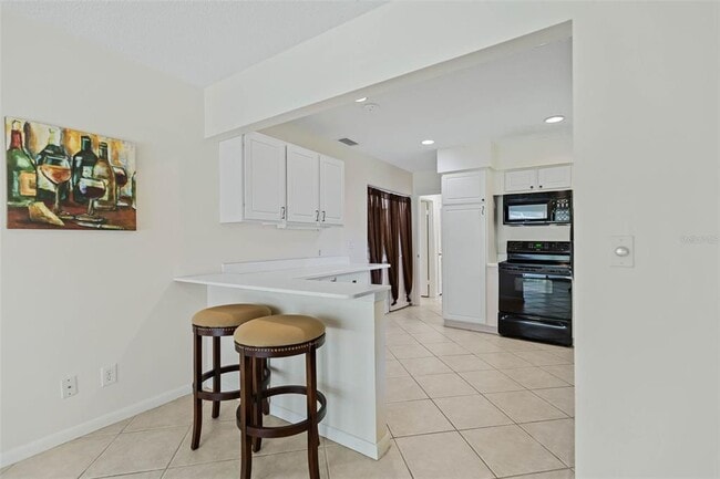 Building Photo - 9 Crompton Pl