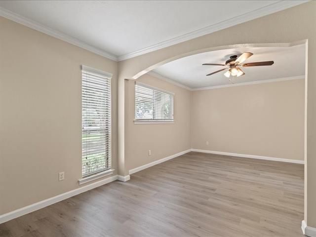 Building Photo - 2709 Leameadow Dr