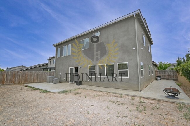 Building Photo - 661 Blue Oak Lane W