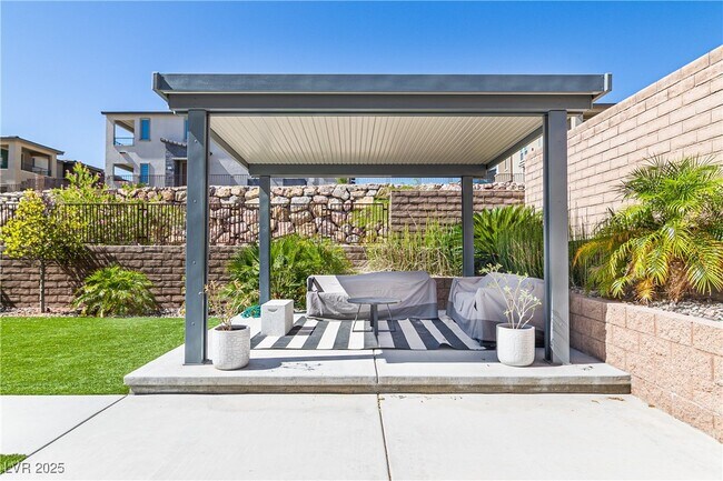 Building Photo - 10967 White Alder Pl