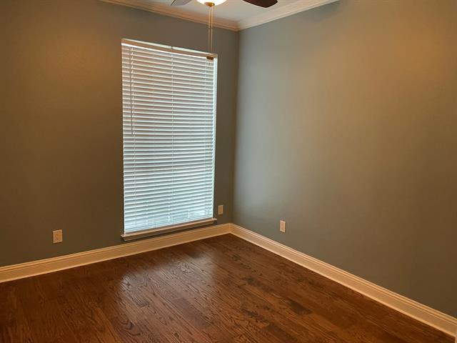 Building Photo - 3909 Catalina St