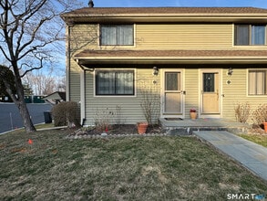 Building Photo - 17 Coram Rd