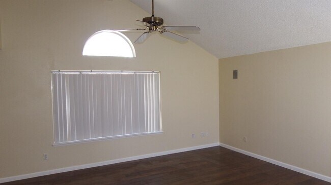 Building Photo - 7808 Walnut Grove Ct
