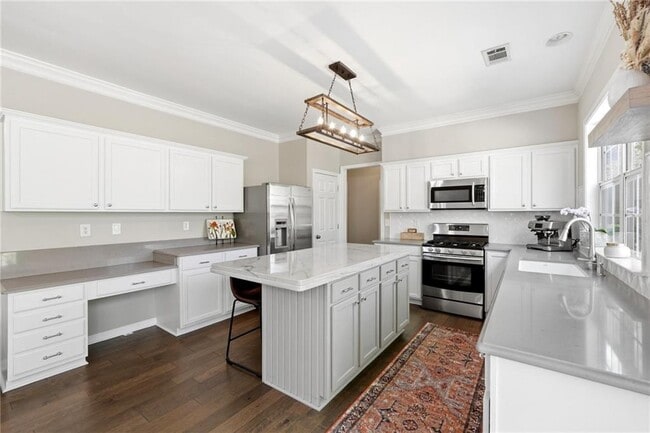 Building Photo - 943 Bendleton Dr