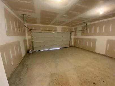 Building Photo - 976 Feldman Chase