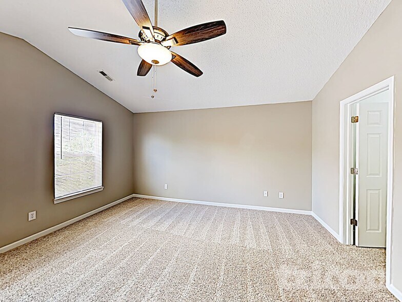 Building Photo - 5635 High Timber Ln