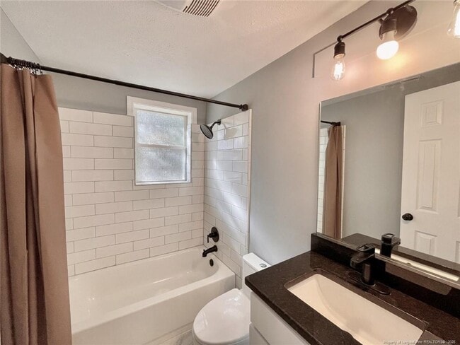 Building Photo - 714 Wilma St