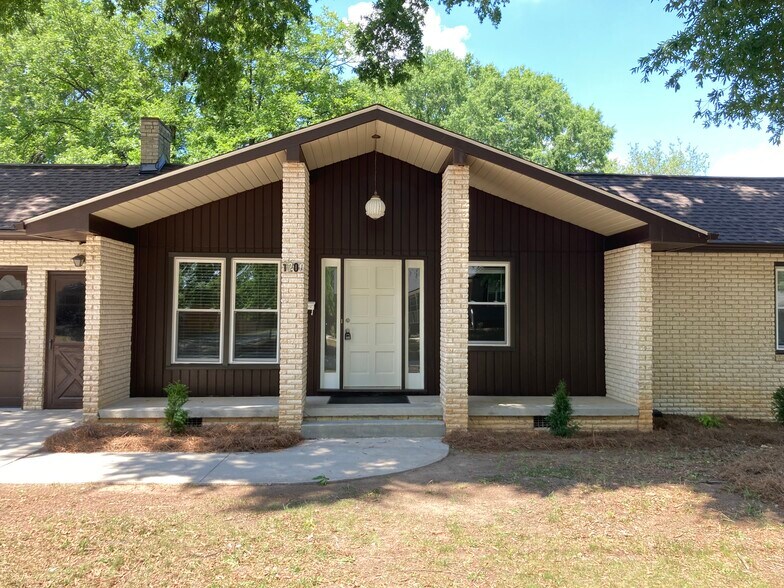 Covered front porch - 1200 S Highland Ave