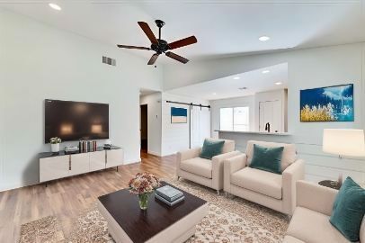 Building Photo - 1205 Dobie Dr