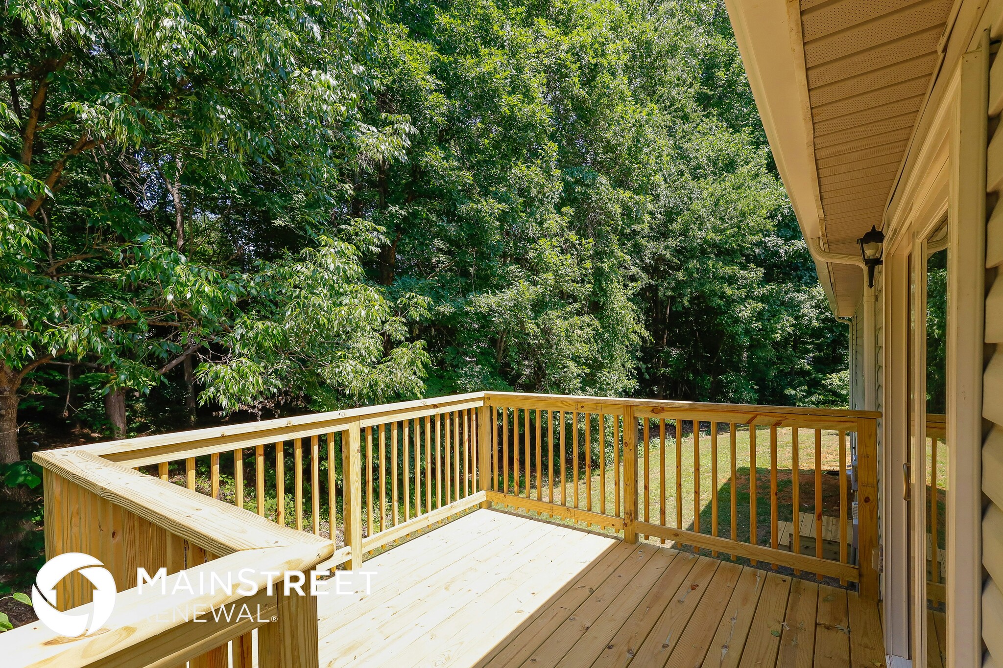 Building Photo - 6061 Acadian Woods Dr
