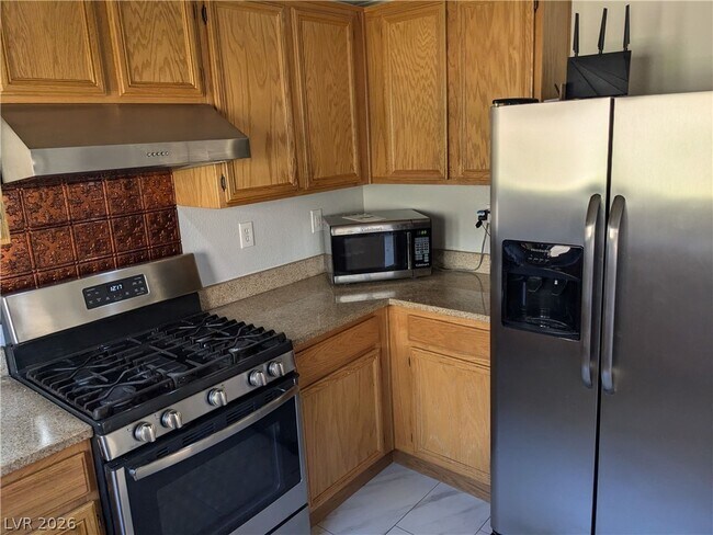 Building Photo - 6284 Desert Lavender Ave