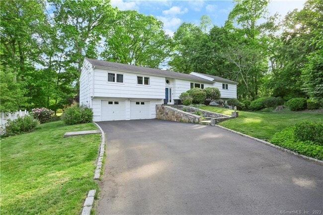 Building Photo - 4 Nappa Ln