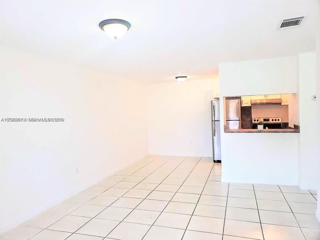 Building Photo - 15659 SW 73rd Cir Terrace