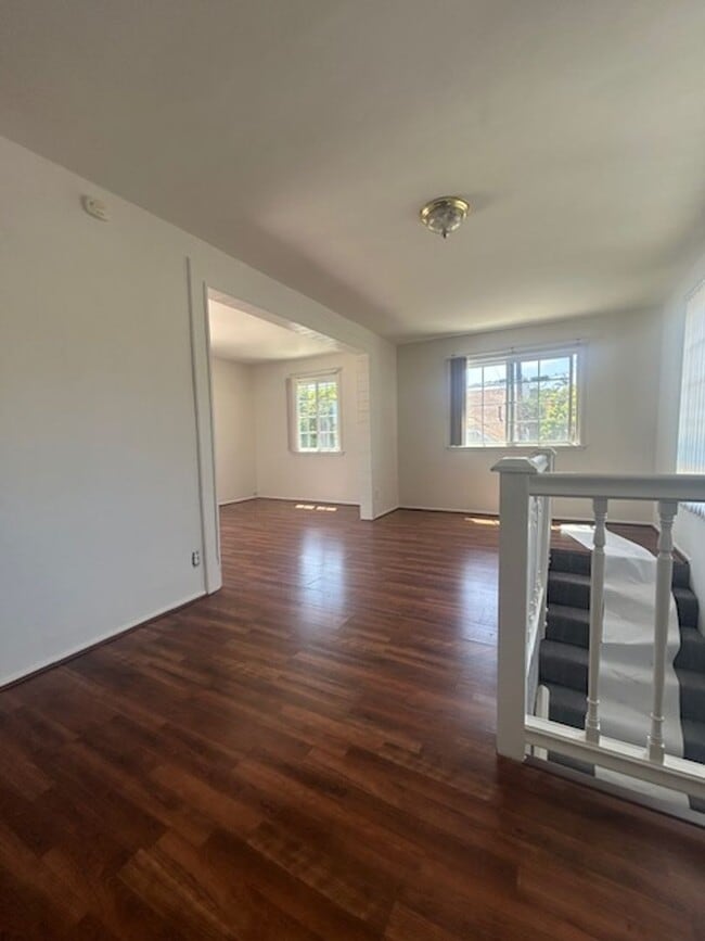 Building Photo - ***Charming Two-Bedroom, Two Bath Home for...