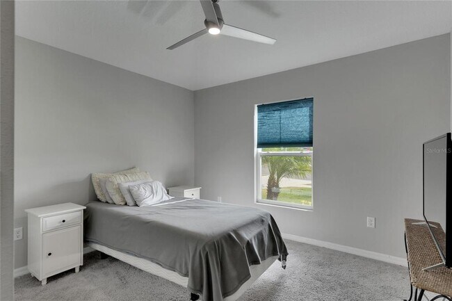 Building Photo - 12696 Tannencrest Dr