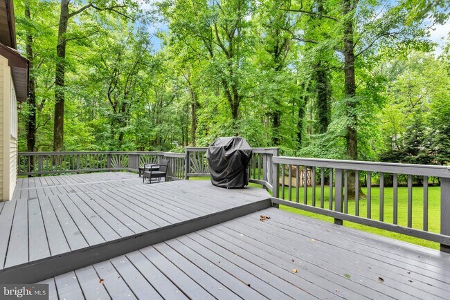 Building Photo - 4350 Lady Trisha Ct