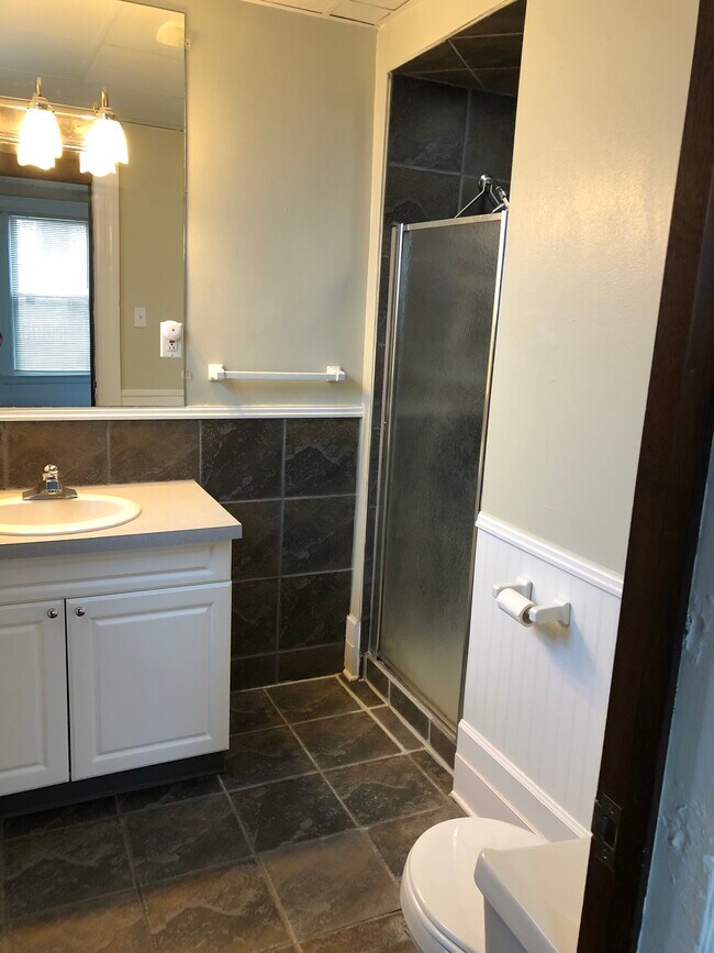 Bathroom one - 171 Colonial Ct