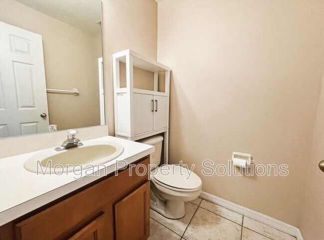 Building Photo - 5379 Tortuga Dr