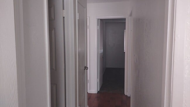 Building Photo - 4111 Ozro Ct