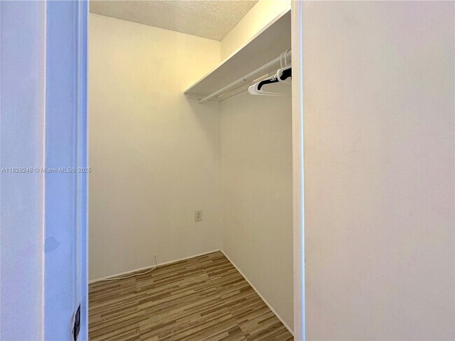 Building Photo - 2851 NE 183rd St