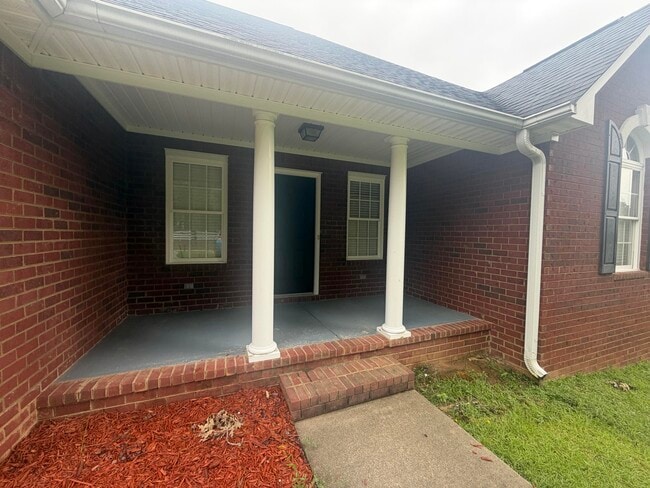 Building Photo - 1345 Raccoon Rd