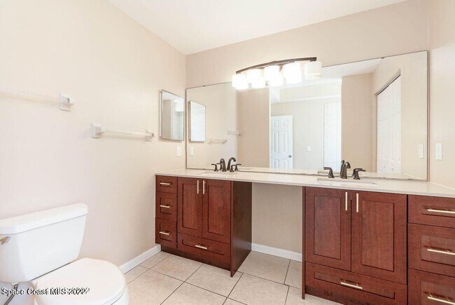 Building Photo - 1040 Big Horn Cir NW