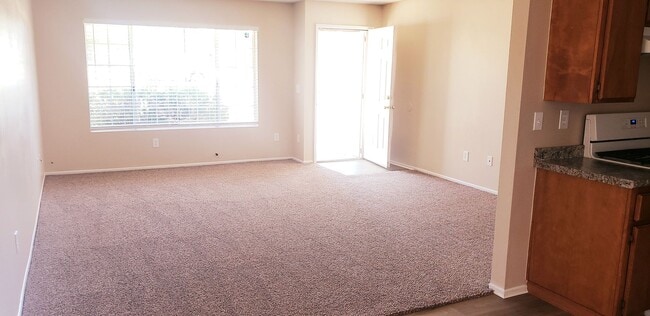 Building Photo - Coming soon! 3 Bedroom 2 Bath Home in Yucc...