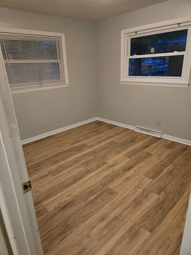 Bedroom - 1302 Hudson Avenue
