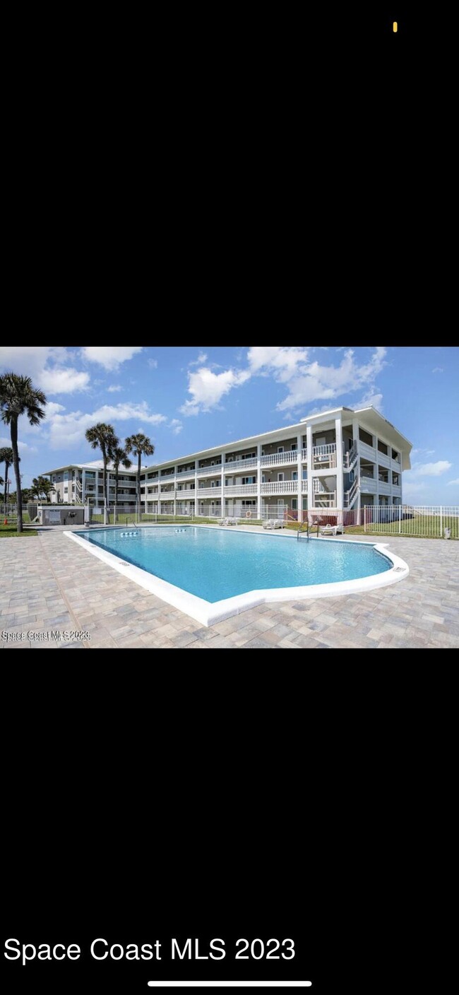 Building Photo - 1273 Florida A1A