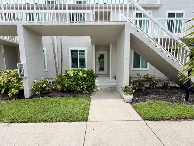 Building Photo - Lovely Unfurnished 2 Bedroom Condo-Estuary of Marco Island
