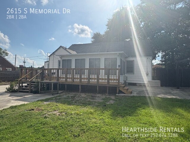 Building Photo - 2615 S Memorial Dr