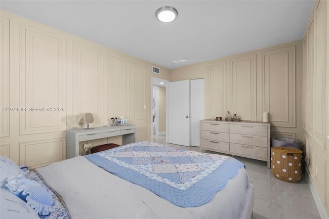 Building Photo - 10750 SW 43rd Ln