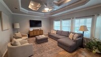 Building Photo - 6814 Princess Jean
