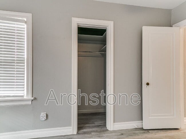 Building Photo - 1201 NW 43rd St