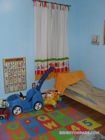 Building Photo - 7 Cypress Rd