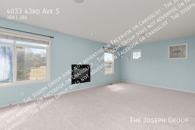 Building Photo - 4033 43rd Ave S