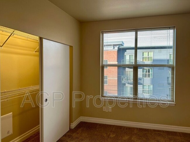Building Photo - 1310 10th St
