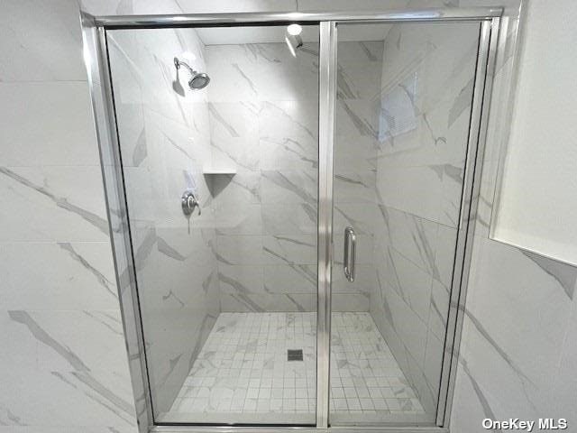 Building Photo - 13 Marwood Rd N