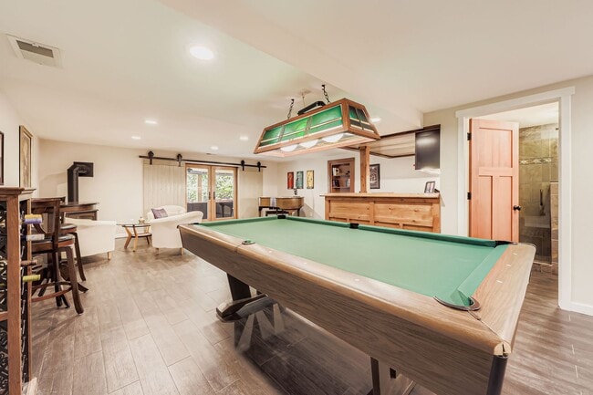 Building Photo - Private Retreat 4 BDR Near Baseline Reservoir