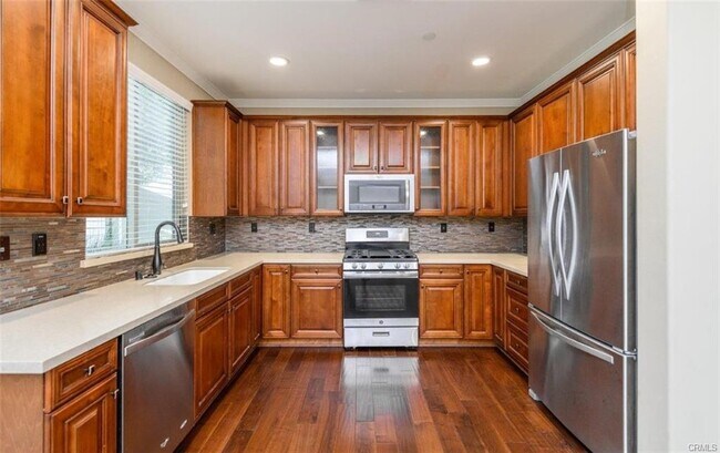 Primary Photo - 1347 S Magnolia Ave