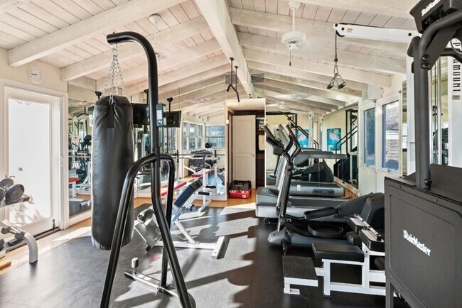 Building Photo - Stunning, Luxury La Jolla Shores Location with Panoramic Ocean Views!!