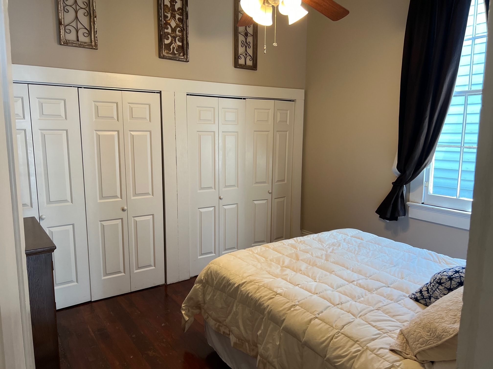 Building Photo - 2904 Annunciation St