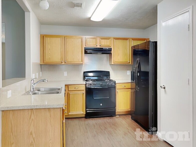 Building Photo - 12230 Scarlet River Dr