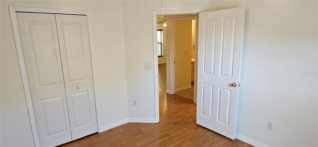 Building Photo - 1947 Tinker Dr