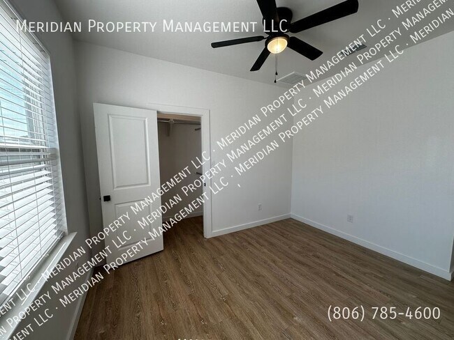 Building Photo - 6806 4th St