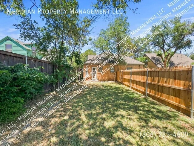 Building Photo - 2005 16th St