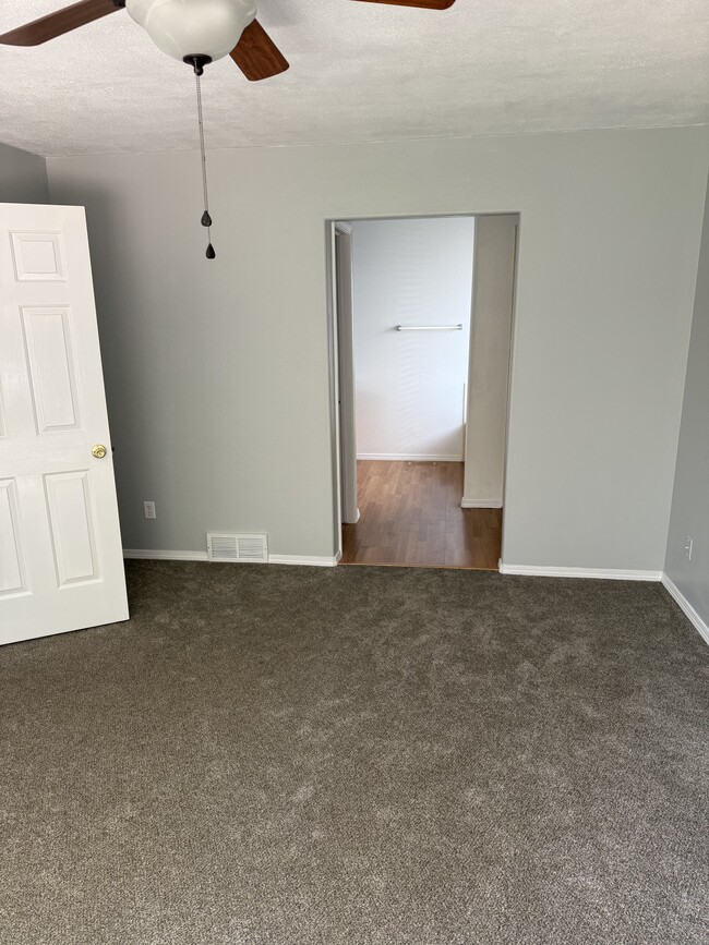 Building Photo - 6645 Greylock Dr